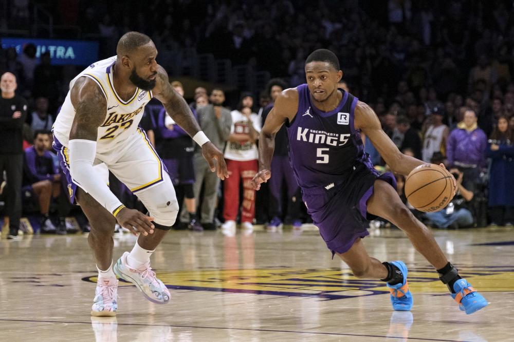 些炙手可热 些炙手可热